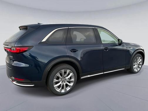 2026 Mazda CX-90 PLUS