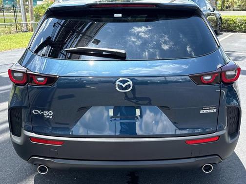 2025 Mazda CX-50 2.5 S Select Package