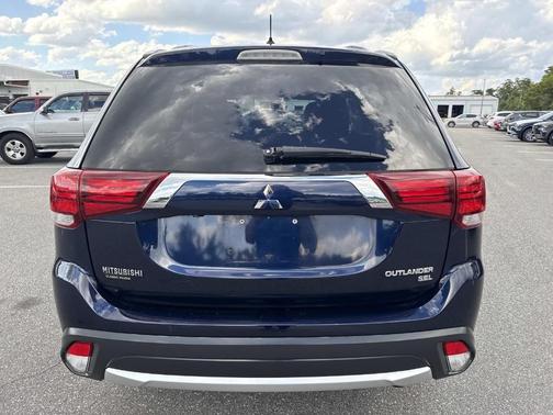 2016 Mitsubishi Outlander SEL
