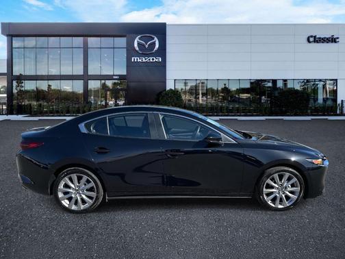 2025 Mazda Mazda3 FWD w/Preferred Package