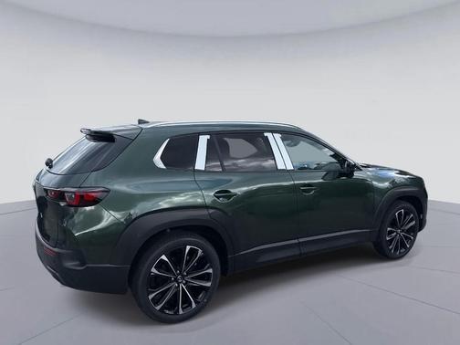2026 Mazda CX-50 Premium