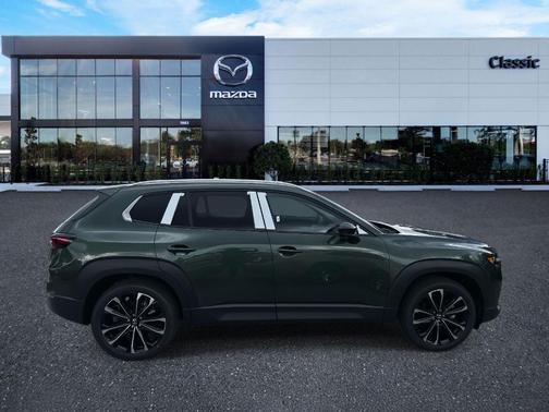 2026 Mazda CX-50 Premium