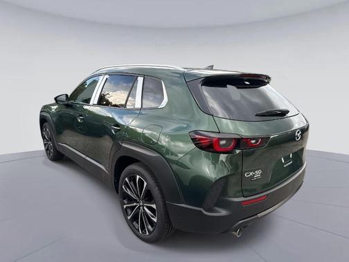 2026 Mazda CX-50 Premium