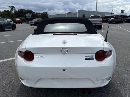 2022 Mazda MX-5 Miata Grand Touring