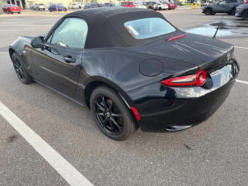 2025 Mazda MX-5 Miata Sport