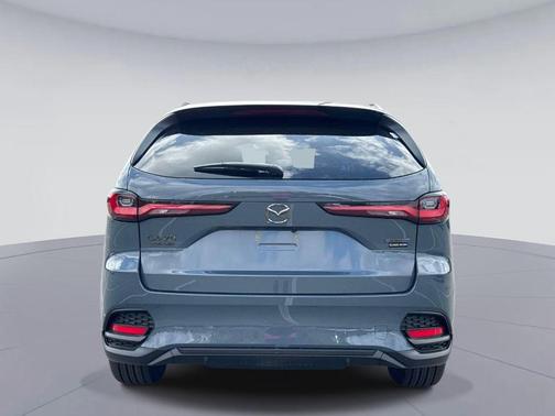 Polymetal Gray Metallic 2026 Mazda CX-70 PHEV SC