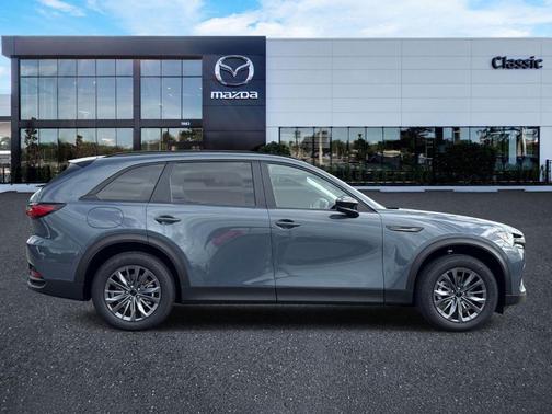 Polymetal Gray Metallic 2026 Mazda CX-70 PHEV SC