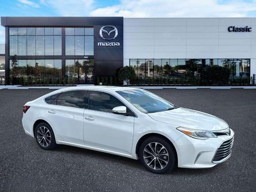 2018 Toyota Avalon XLE Premium