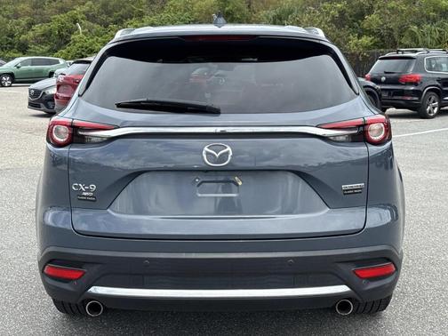 2022 Mazda CX-9 Carbon Edition