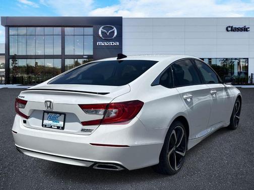 Platinum White Pearl 2022 Honda Accord Sport SE