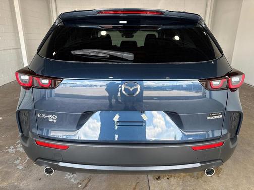 2025 Mazda CX-50 2.5 S Preferred Package