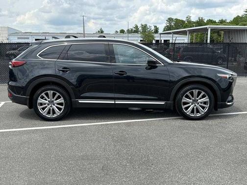 2022 Mazda CX-9 Signature