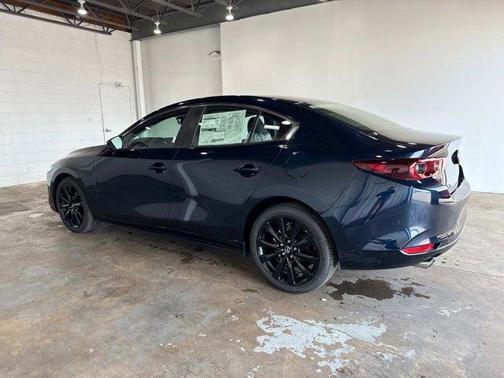 2025 Mazda Mazda3 FWD w/Select Package