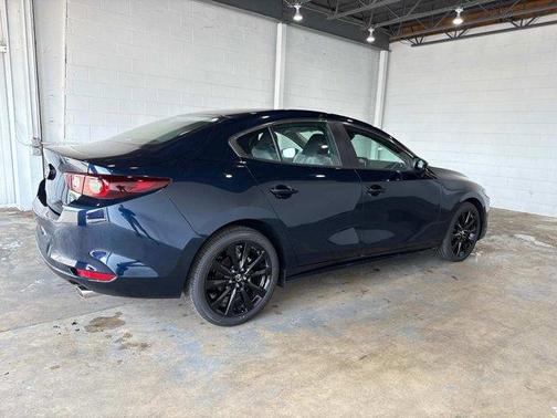 2025 Mazda Mazda3 FWD w/Select Package