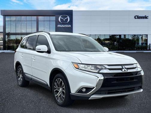 Diamond White Pearl 2016 Mitsubishi Outlander SEL