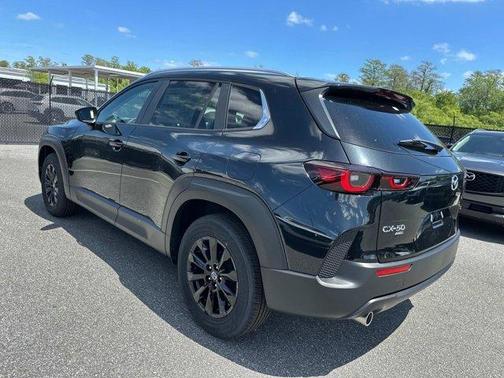 2025 Mazda CX-50 2.5 S Preferred Package
