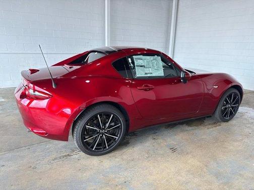 2025 Mazda MX-5 Miata RF Grand Touring