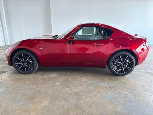 2025 Mazda MX-5 Miata RF Grand Touring