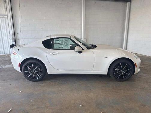 2025 Mazda MX-5 Miata RF Grand Touring