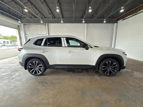2025 Mazda CX-50 2.5 S Premium Plus Package