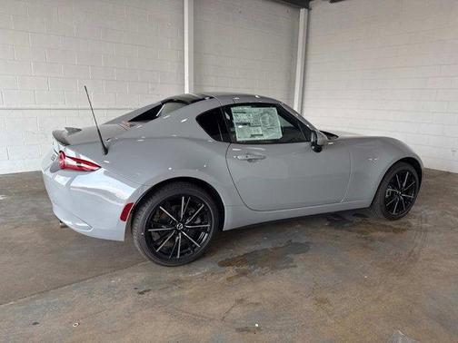 2025 Mazda MX-5 Miata RF Grand Touring