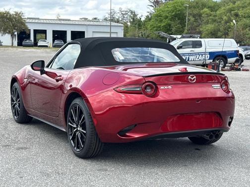 Soul Red Crystal Metallic 2026 Mazda MX-5 Miata Grand Touring