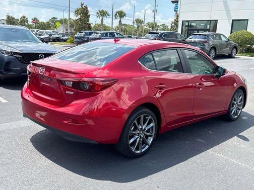 2018 Mazda Mazda3 Touring