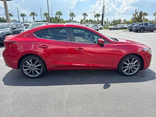 2018 Mazda Mazda3 Touring