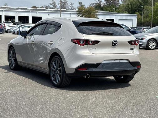 2023 Mazda Mazda3 FWD w/Preferred Package
