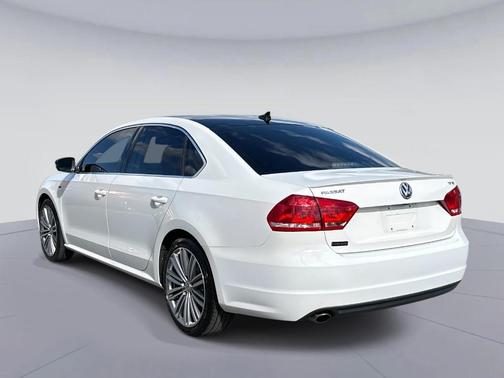 2015 Volkswagen Passat 1.8T Sport