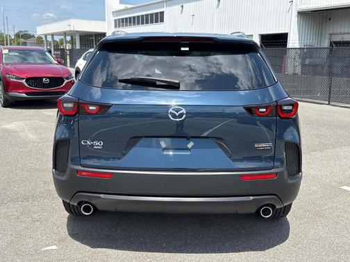 2025 Mazda CX-50 2.5 S Preferred Package