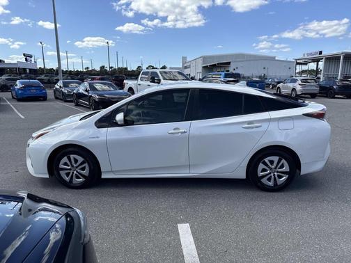 2018 Toyota Prius Three