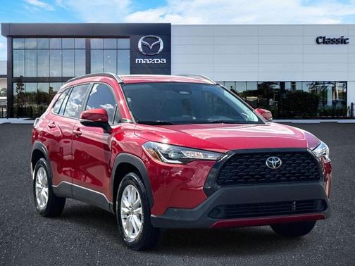 2023 Toyota Corolla Cross LE