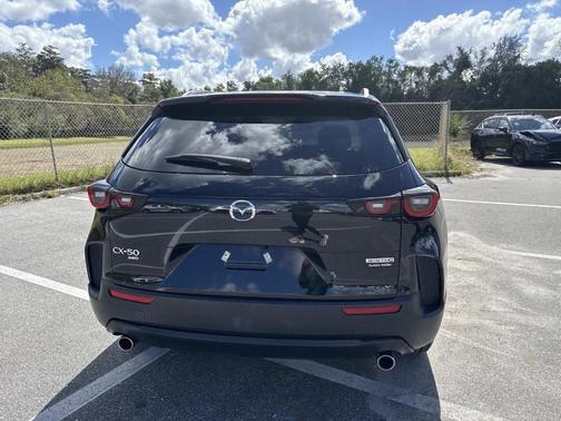 2025 Mazda CX-50 2.5 S Preferred Package