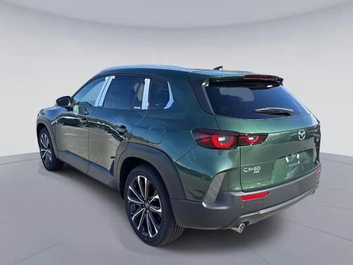 2026 Mazda CX-50 Premium