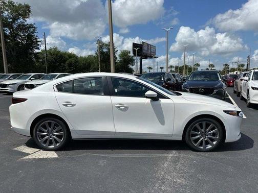 2025 Mazda Mazda3 FWD w/Preferred Package
