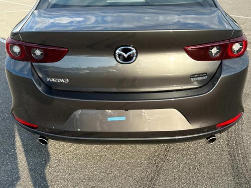 2025 Mazda Mazda3 FWD w/Select Package