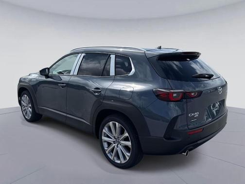 2026 Mazda CX-50 Premium