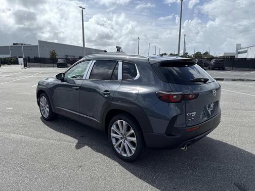 2026 Mazda CX-50 Premium