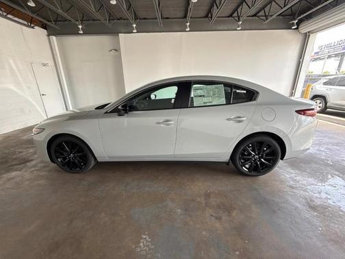 2025 Mazda Mazda3 FWD w/Select Package