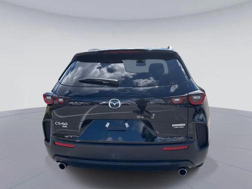 2025 Mazda CX-50 2.5 S Preferred Package