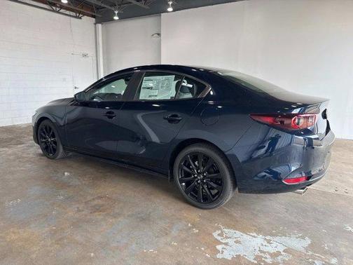 2025 Mazda Mazda3 FWD w/Select Package