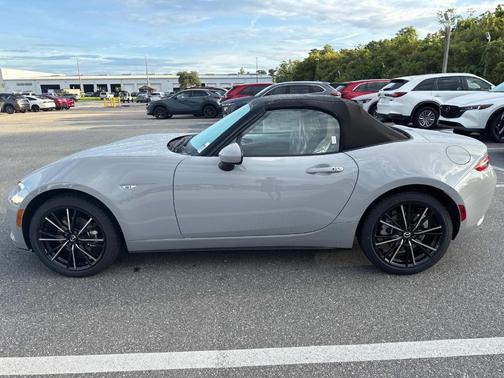 2025 Mazda MX-5 Miata Grand Touring