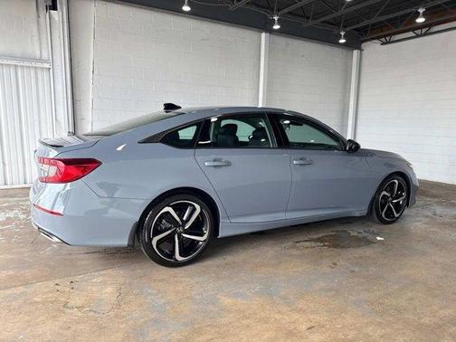 2022 Honda Accord Sport SE