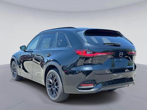 Jet Black Mica 2026 Mazda CX-70 3.3 TURBO PREFERRED