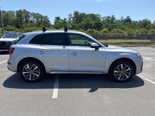 2021 Audi Q5 40 Premium Plus