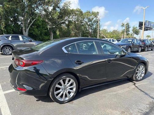 2022 Mazda Mazda3 FWD w/Select Package
