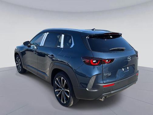 2026 Mazda CX-50 Premium