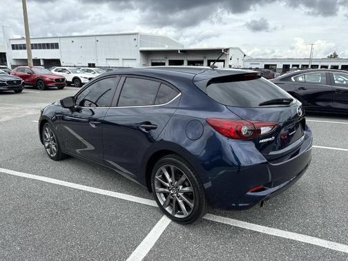 2018 Mazda Mazda3 Touring