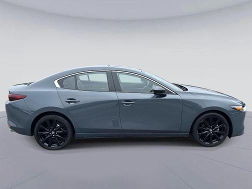 2025 Mazda Mazda3 2.5 S Carbon Edition